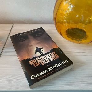 No Country for Old Men by Cormac McCarthy - Very Good Condition